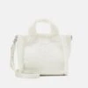 Calvin Klein Jeans Tote Bag Unisex - Handtas - Ivory