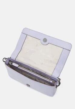 DKNY Loie Clutch - Clutch - Lavander -Tassen Promotie Winkel 6b0d7de16d1a4c0a98aab5f9574c2ef4