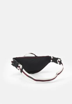 Nike Sportswear Heritage Retro Waist Pack Unisex - Heuptas - Black/Sail/Night Maroon 5 Nike Sportswear Heritage Retro Waist Pack Unisex - Heuptas - Black/Sail/Night Maroon -Tassen Promotie Winkel 8ca7479e113a4bbb9bbf224c4ebd5baf