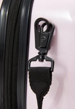 Guess Kids Unisex - Trolley - Ballet Pink 16 Guess Kids Unisex - Trolley - Ballet Pink -Tassen Promotie Winkel d7789d8cd64741a4af0196c3c606e0ed