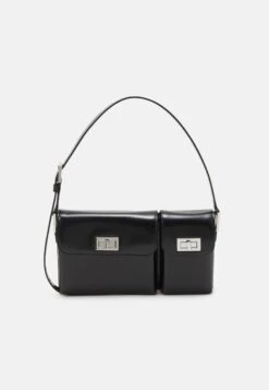 BY FAR Billy Semi Patent - Handtas - Black